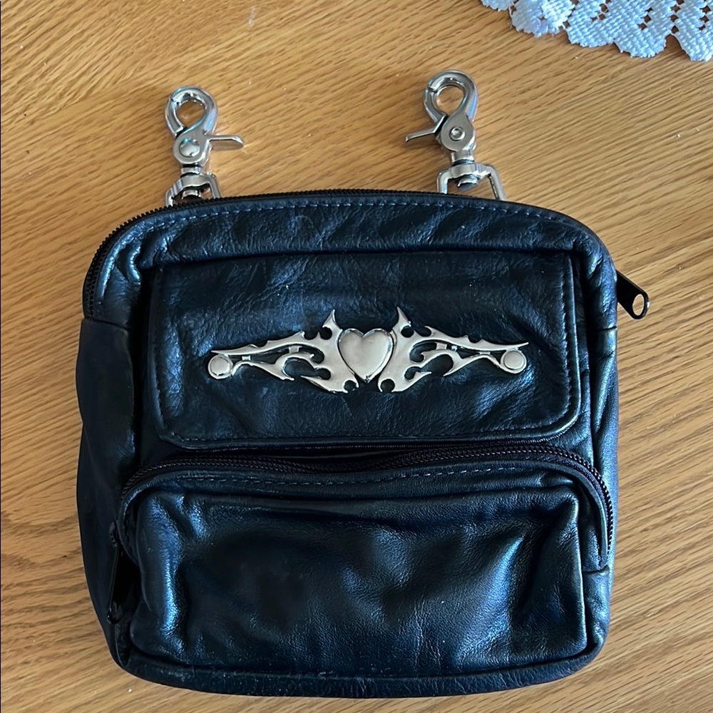 Leather women’s Bag that hooks on your belt loops while your riding a motorcycle